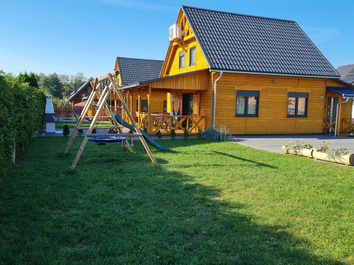 Villa Sloneczny Zakatek à Lubrza  Extérieur photo